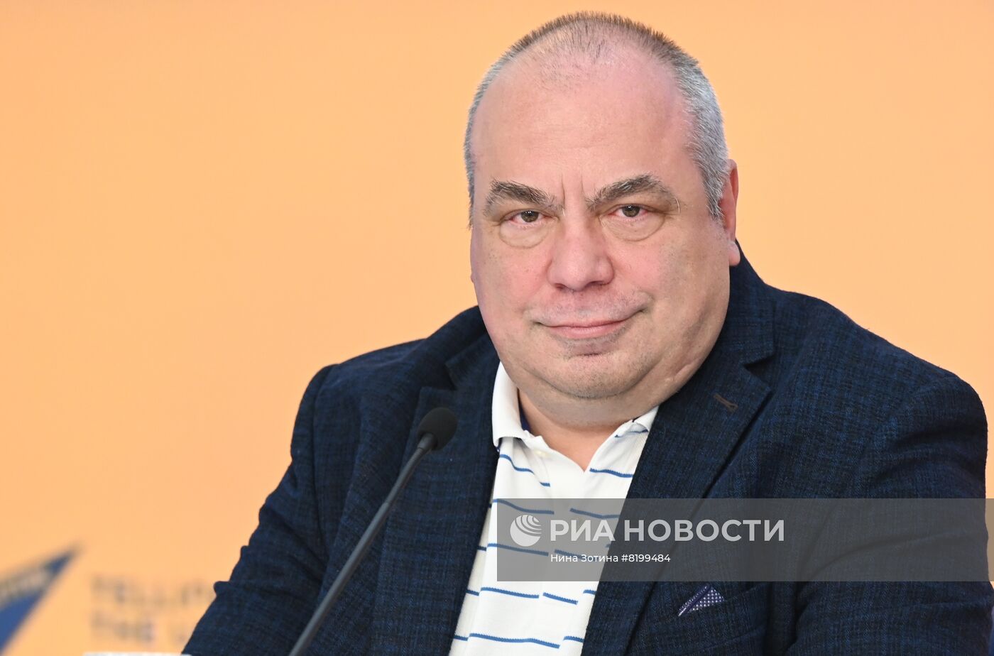 Видеомост Москва - Нью-Дели на тему: "Журналистика в эпоху социальных сетей: что ждет профессию?"