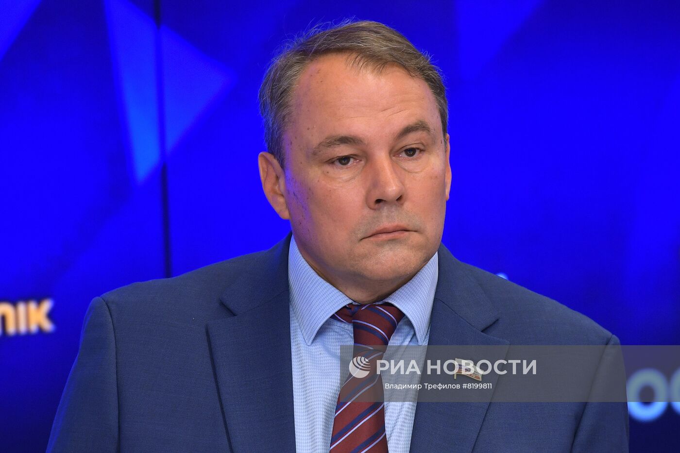 П/к "Военные преступления киевского режима: показания очевидцев"