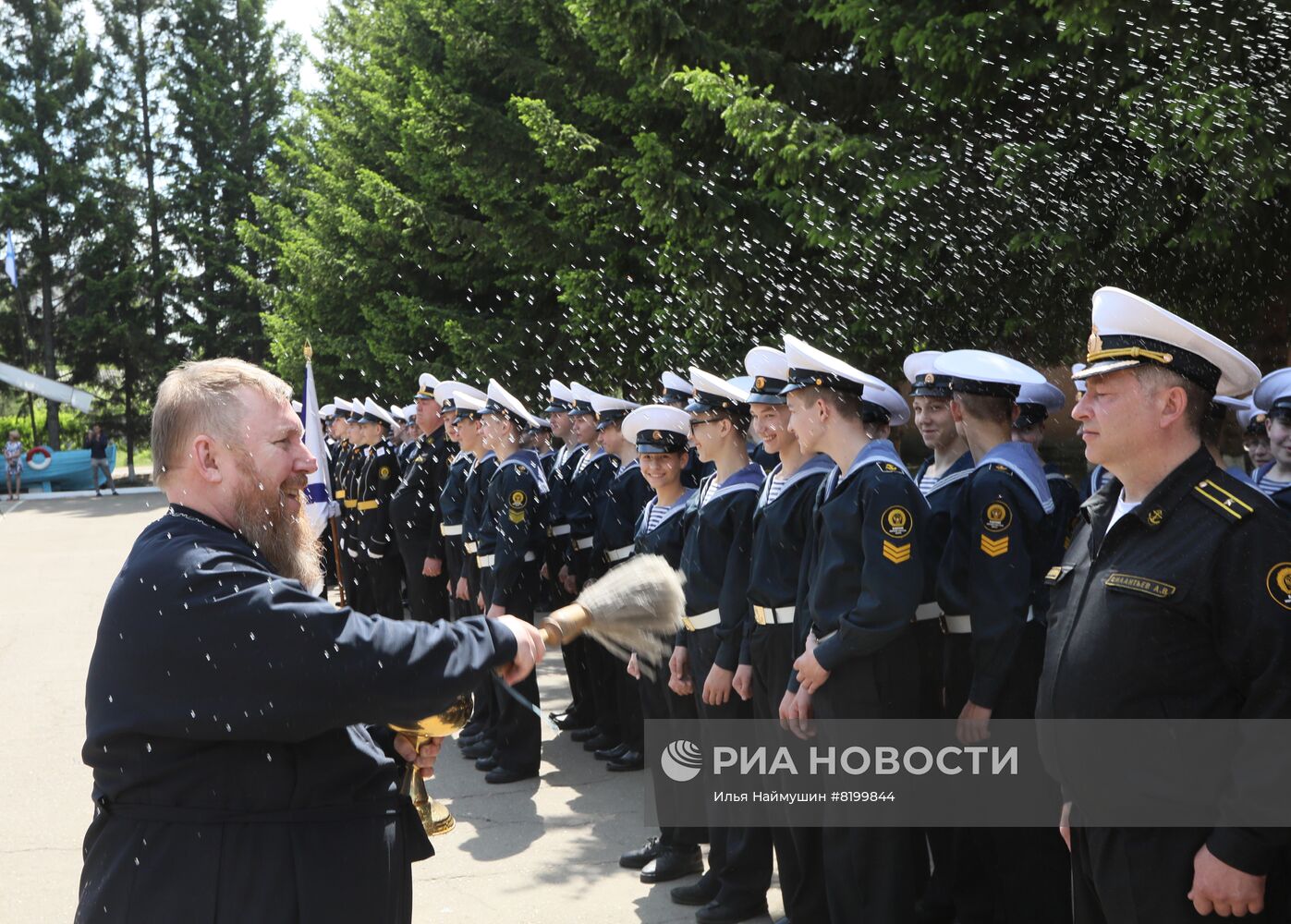 Последний звонок в городах России