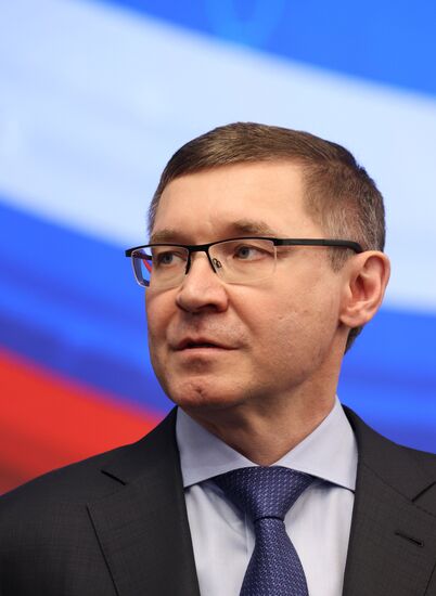 Пленарное заседание "Предпринимательство в новой экономической реальности"