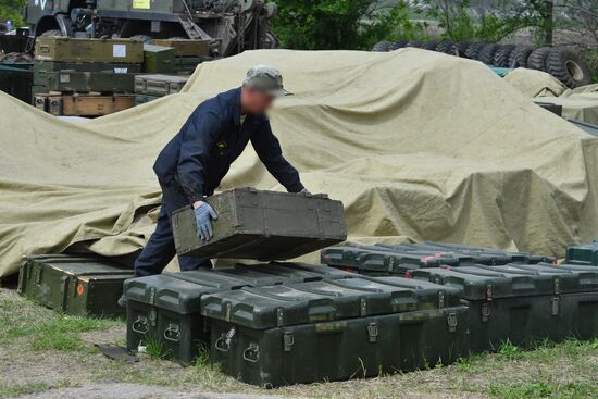 Работа ремонтно-восстановительного полка ВС РФ в зоне спецоперации