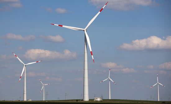 Кочубеевская ветряная электростанция