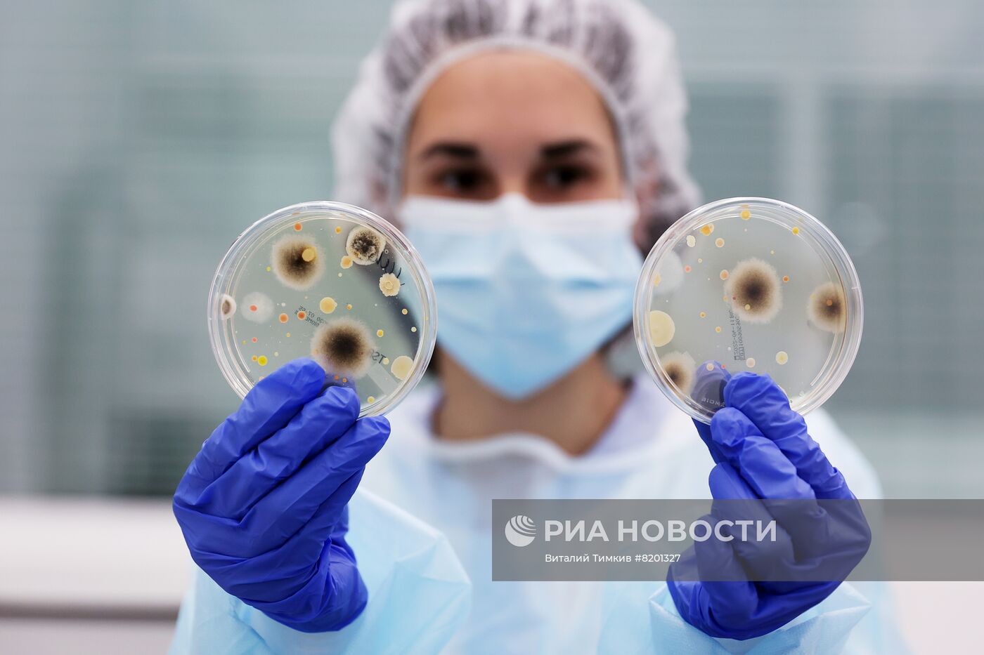 Парфюмерно-косметическая компания АО "Арнест"