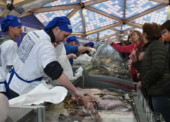Открытие фестиваля "Рыбная неделя в Москве"