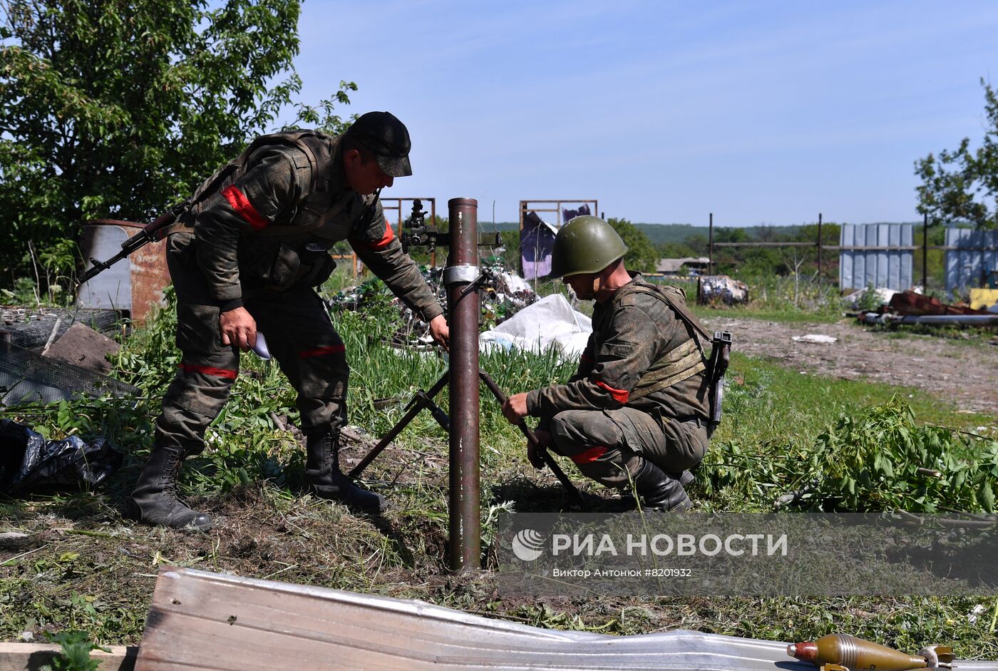 Продолжаются бои за освобождение поселка Камышеваха в ЛНР