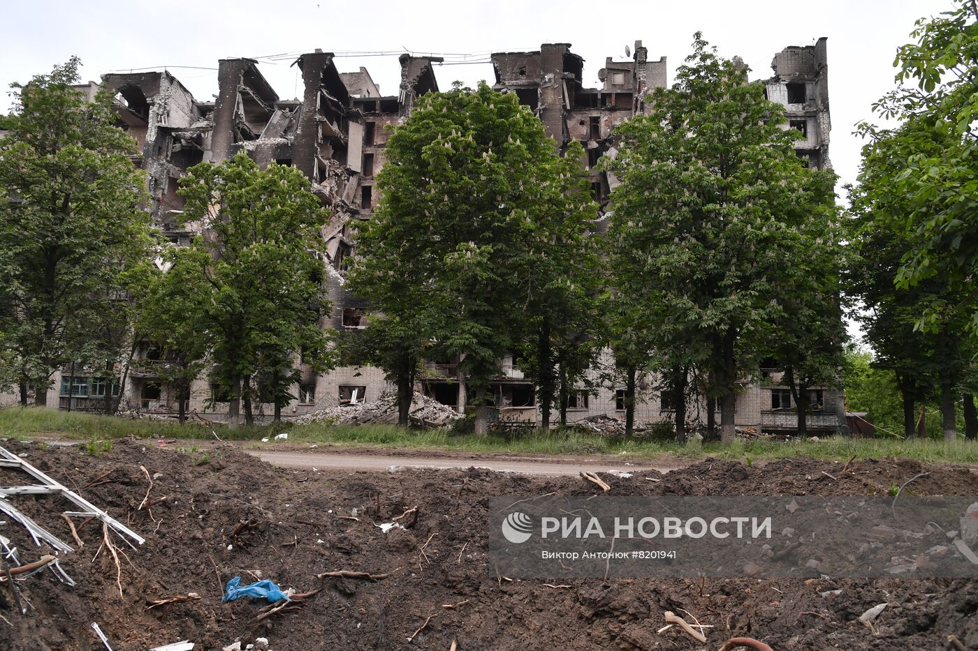 Продолжаются бои за освобождение поселка Камышеваха в ЛНР