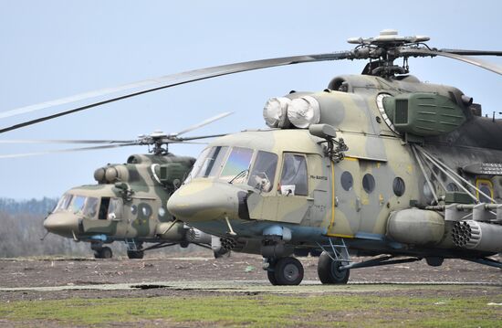 Полевой аэродром в зоне проведения специальной военной операции