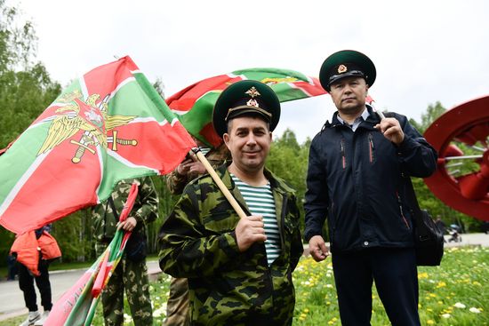Празднование Дня пограничника в России
