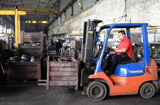 В Мелитополе возобновил свою работу завод автотракторных запчастей