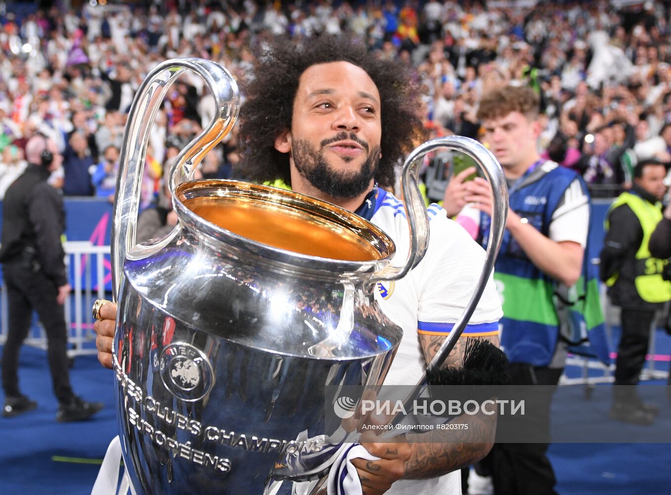 Футбол. Лига чемпионов. Финал. Матч "Ливерпуль" - "Реал"