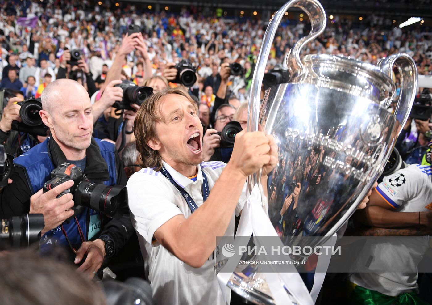 Футбол. Лига чемпионов. Финал. Матч "Ливерпуль" - "Реал"