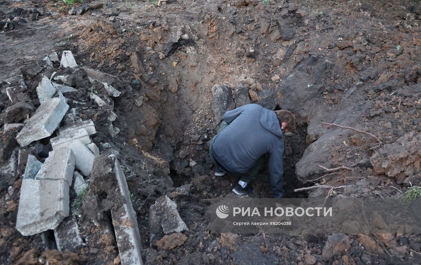 Последствия обстрелов в Донецке