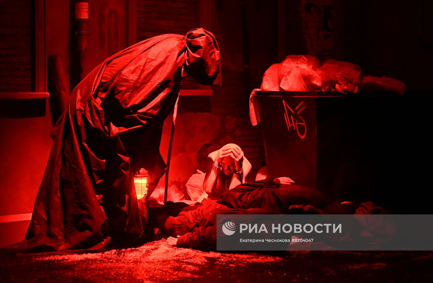 Спектакль "Елизавета Бам" в театре "Сатирикон"