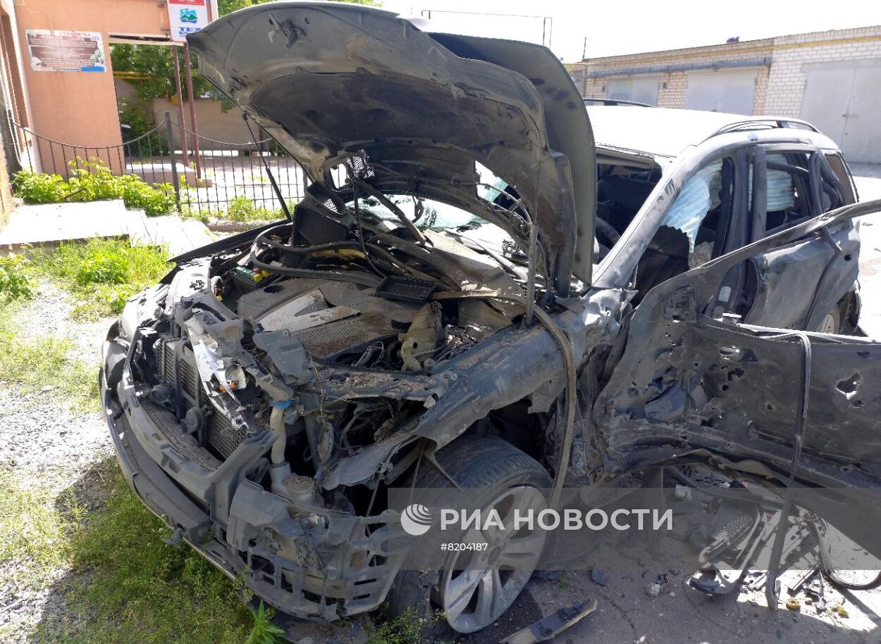Автомобиль, развозивший гумпомощь, взорвался в центре Мелитополя