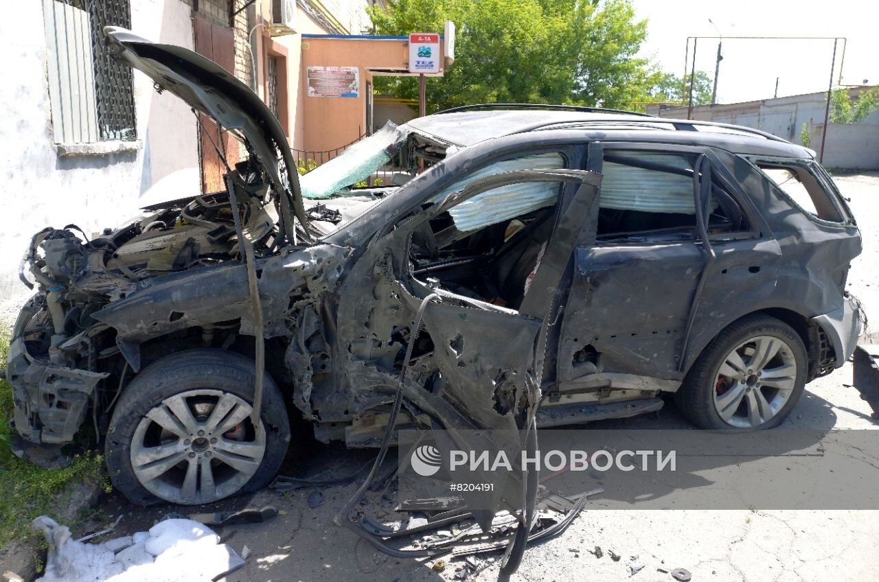 Автомобиль, развозивший гумпомощь, взорвался в центре Мелитополя