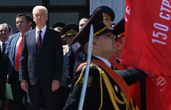 Парад кадет на Поклонной горе 