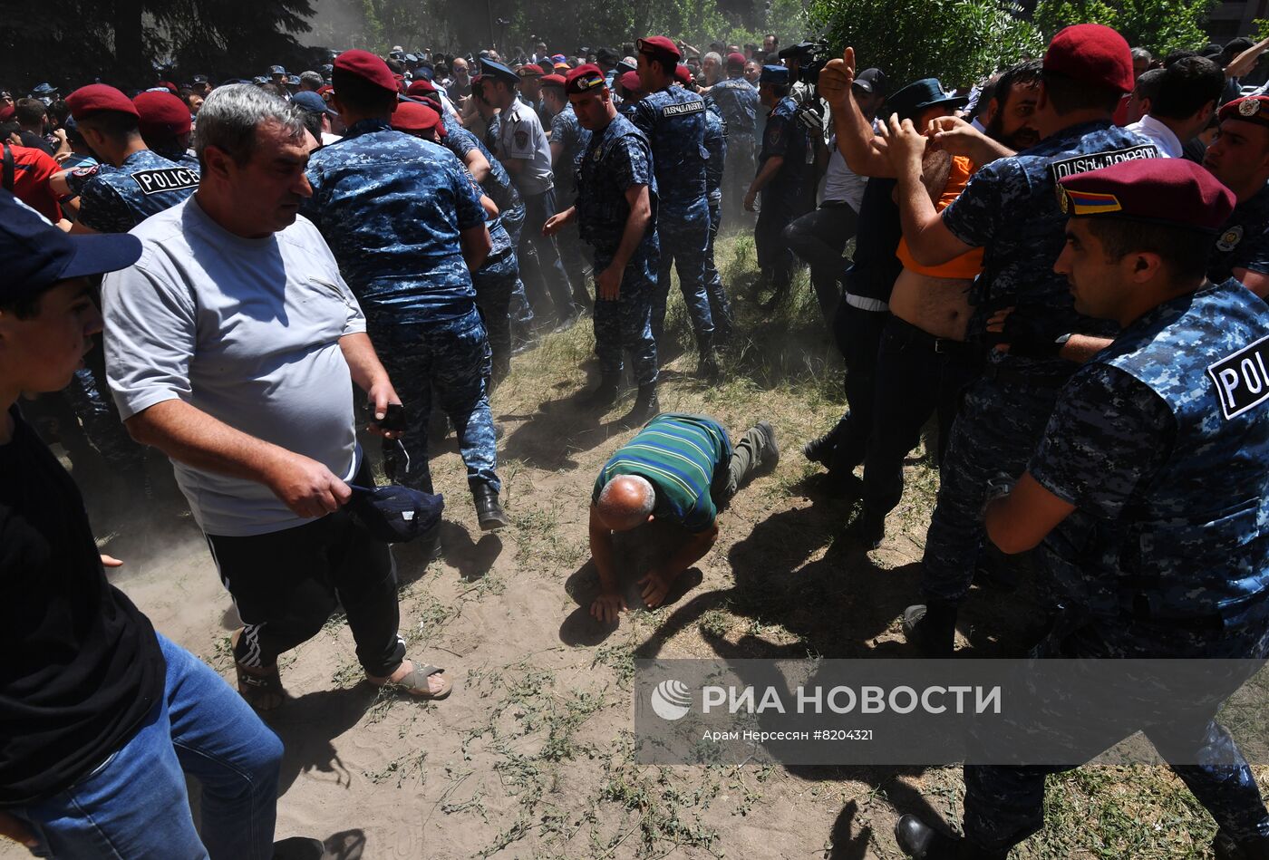 Акция оппозиции проходит в центре Еревана