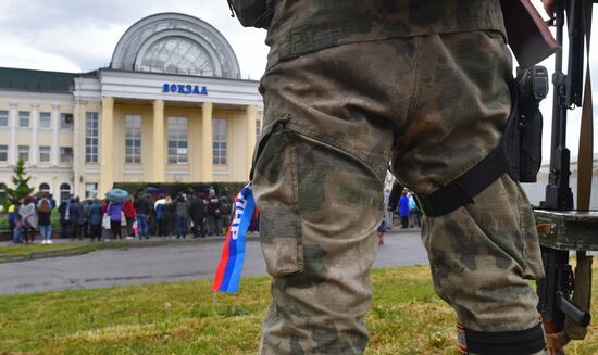 Концерт российских артистов для жителей Купянска и военнослужащих РФ