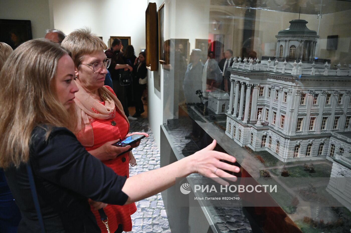 Открытие выставки "Москва и москвичи в эпоху Александра I"