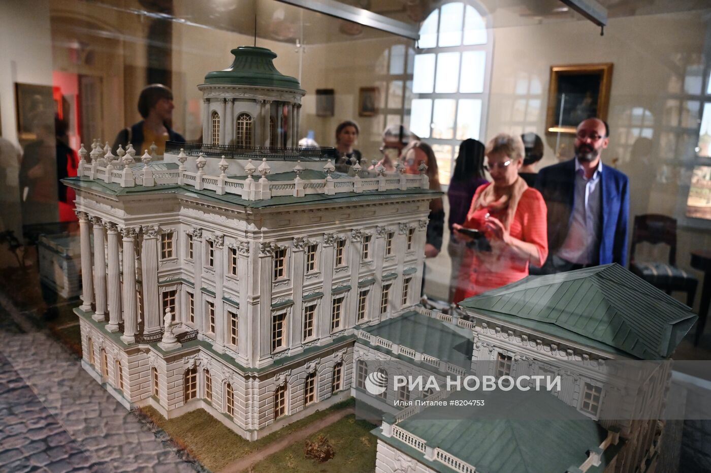 Открытие выставки "Москва и москвичи в эпоху Александра I"