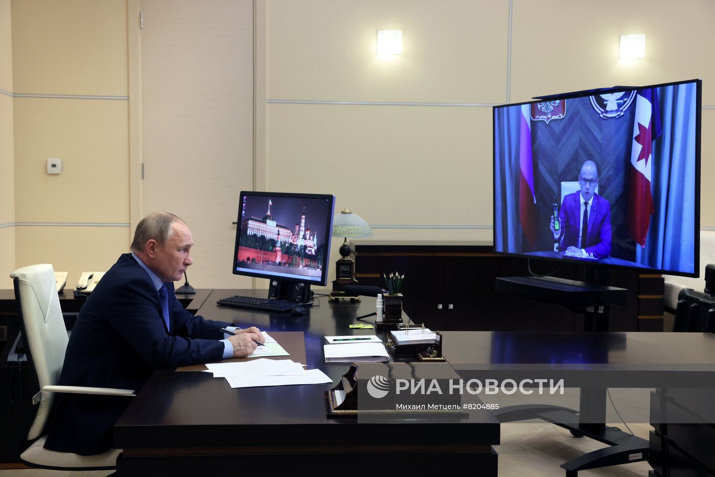 Президент РФ В. Путин встретился с главой Удмуртской Республики А. Бречаловым