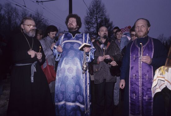 Митинг солидарности с народом Румынии