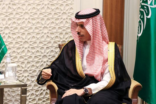 Визит главы МИД РФ С. Лаврова в Саудовскую Аравию