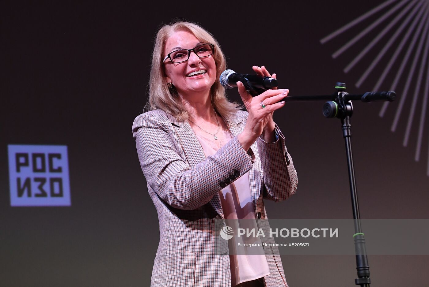 Кинофорум "Друга я никогда не забуду, если с ним подружился в Москве"