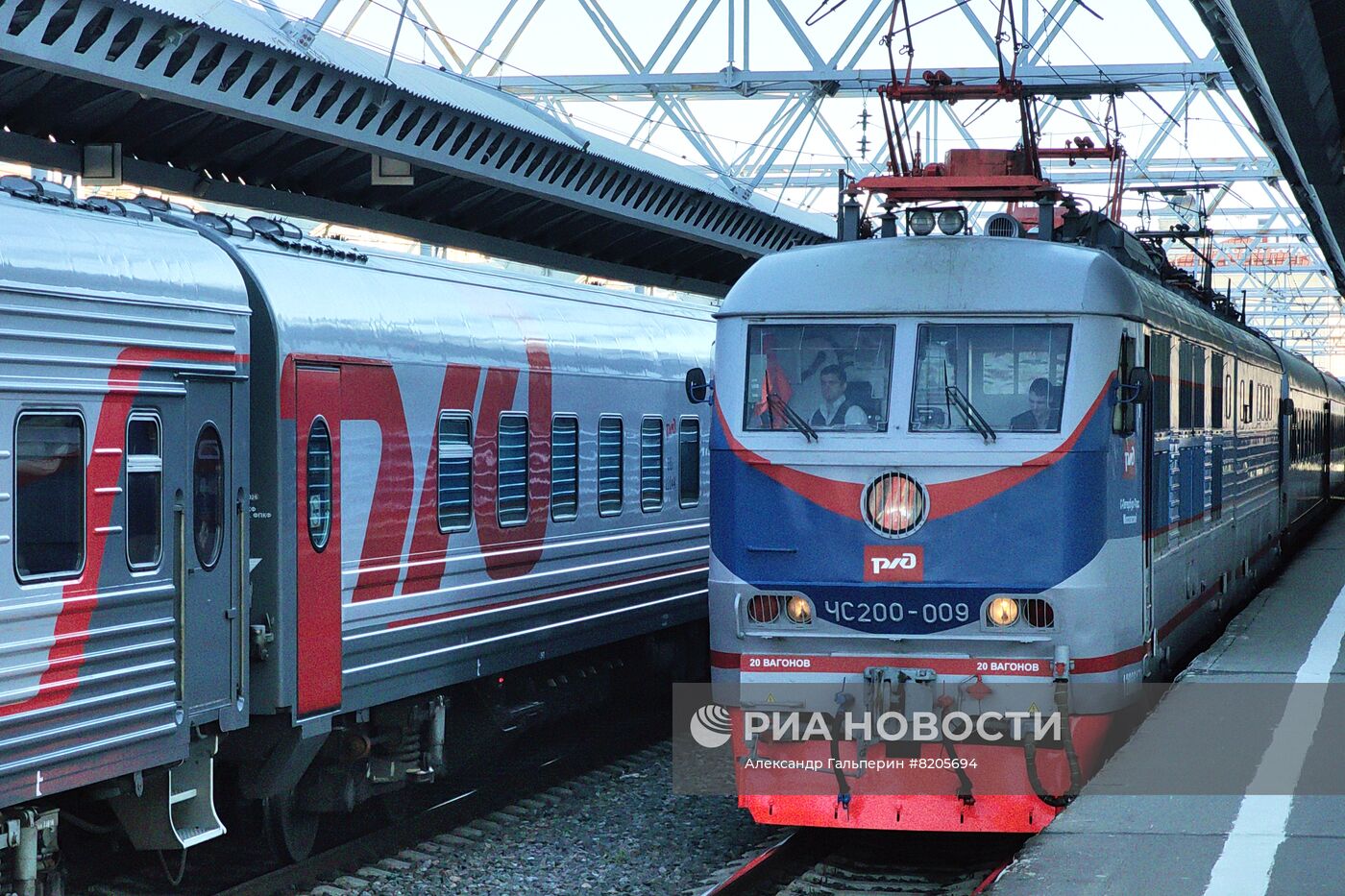 Возобновление движения поезда "Невский экспресс"