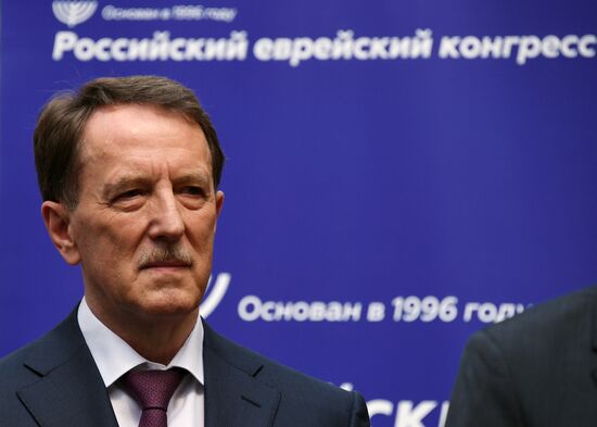 Открытие памятника Самуилу Маршаку