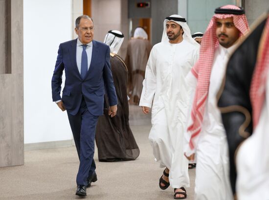 Визит главы МИД РФ С. Лаврова в Саудовскую Аравию