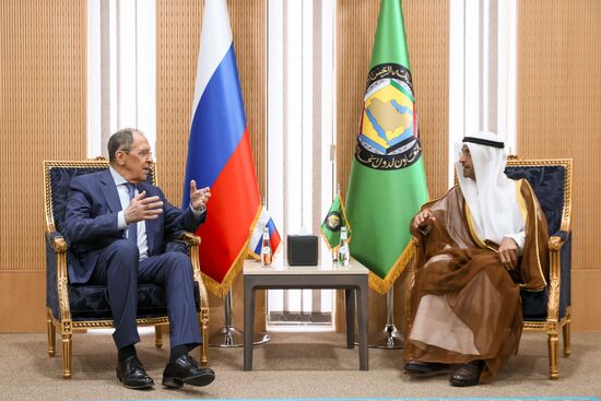 Визит главы МИД РФ С. Лаврова в Саудовскую Аравию