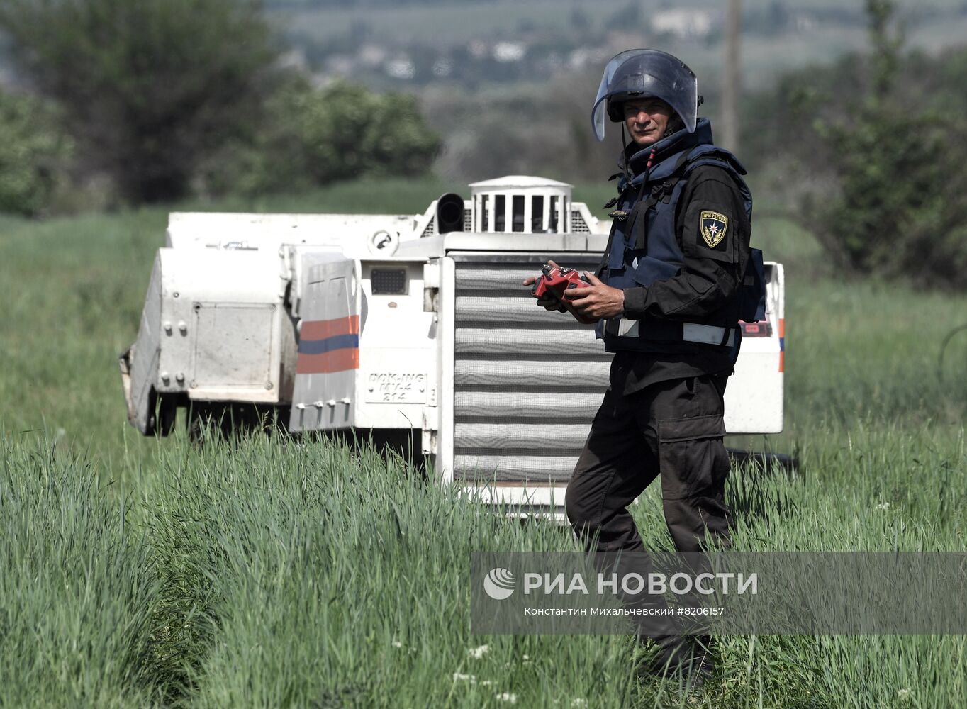 Разминирование ЛЭП вблизи Мариуполя