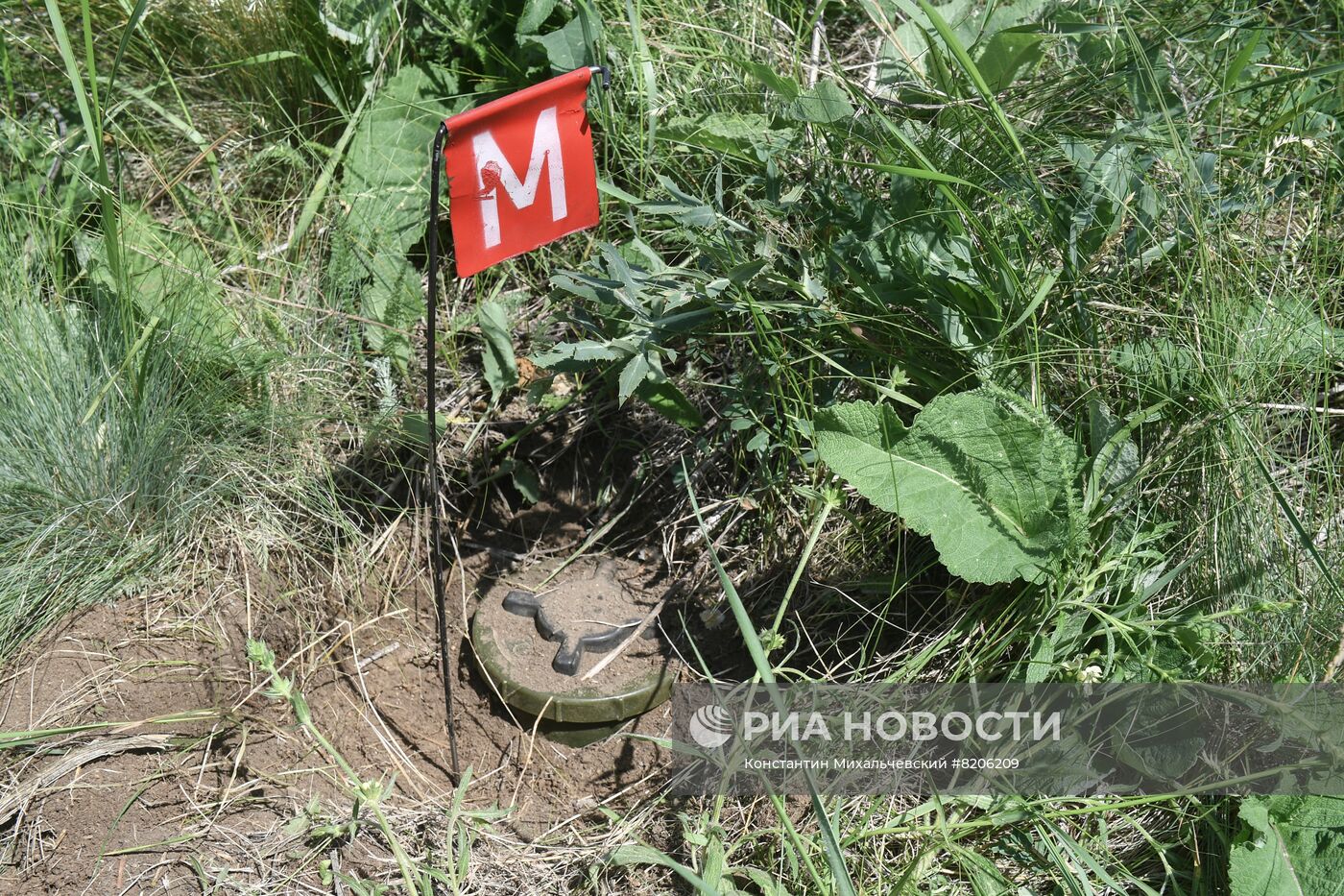 Разминирование ЛЭП вблизи Мариуполя