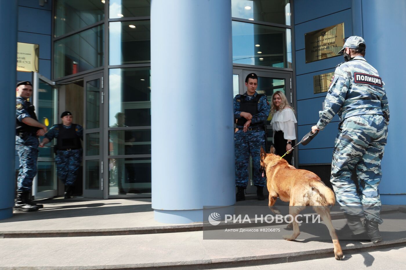 Оглашение приговора бывшему замглавы Минобрнауки М. Лукашевич