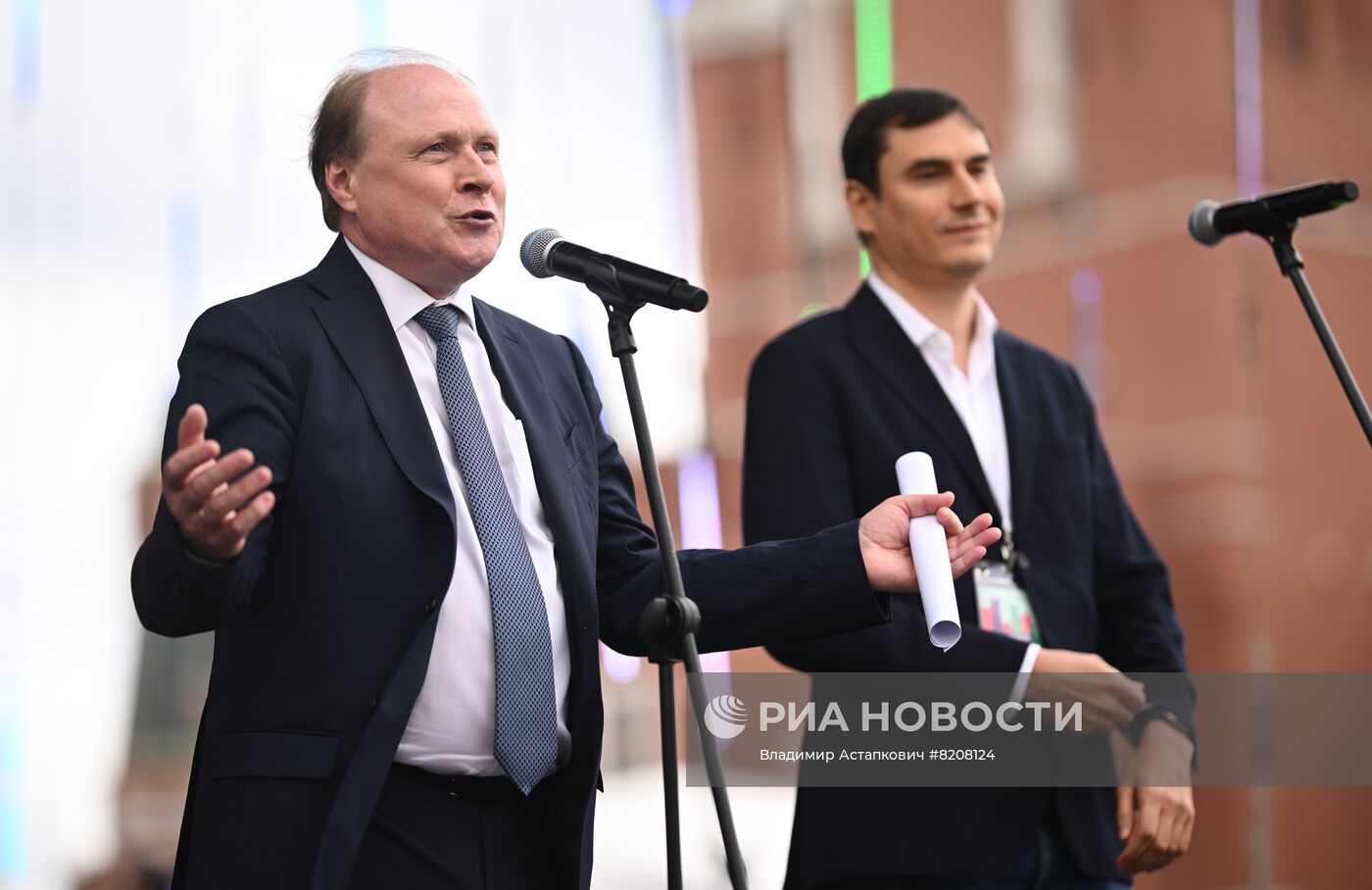 Книжный фестиваль "Красная площадь" открылся в Москве