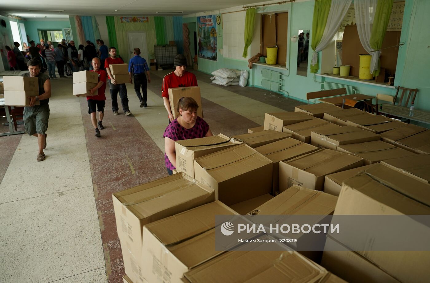 Город Рубежное в ЛНР возвращается к мирной жизни после освобождения