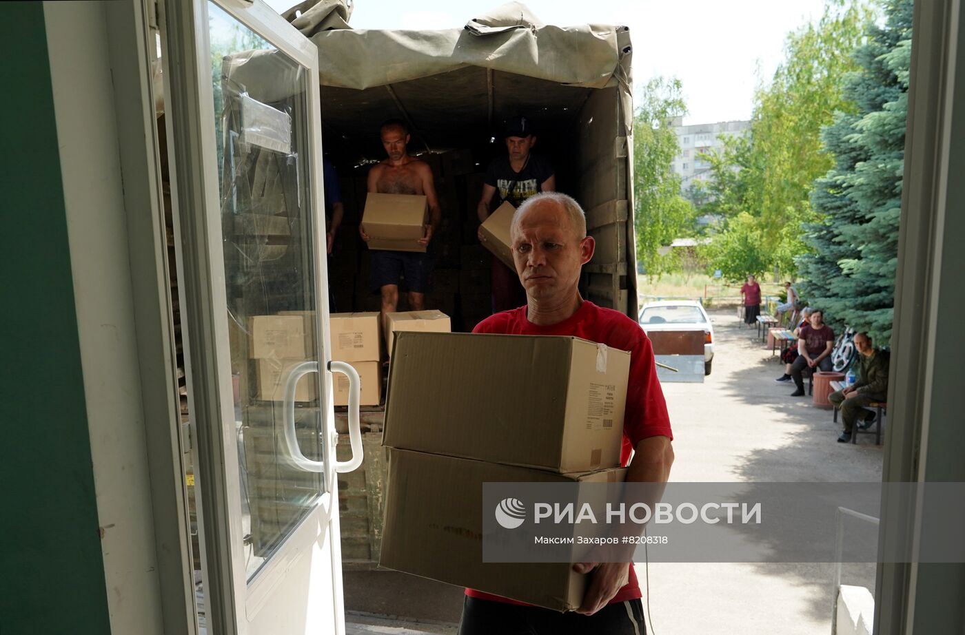 Город Рубежное в ЛНР возвращается к мирной жизни после освобождения