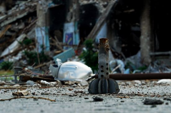 Город Рубежное в ЛНР возвращается к мирной жизни после освобождения