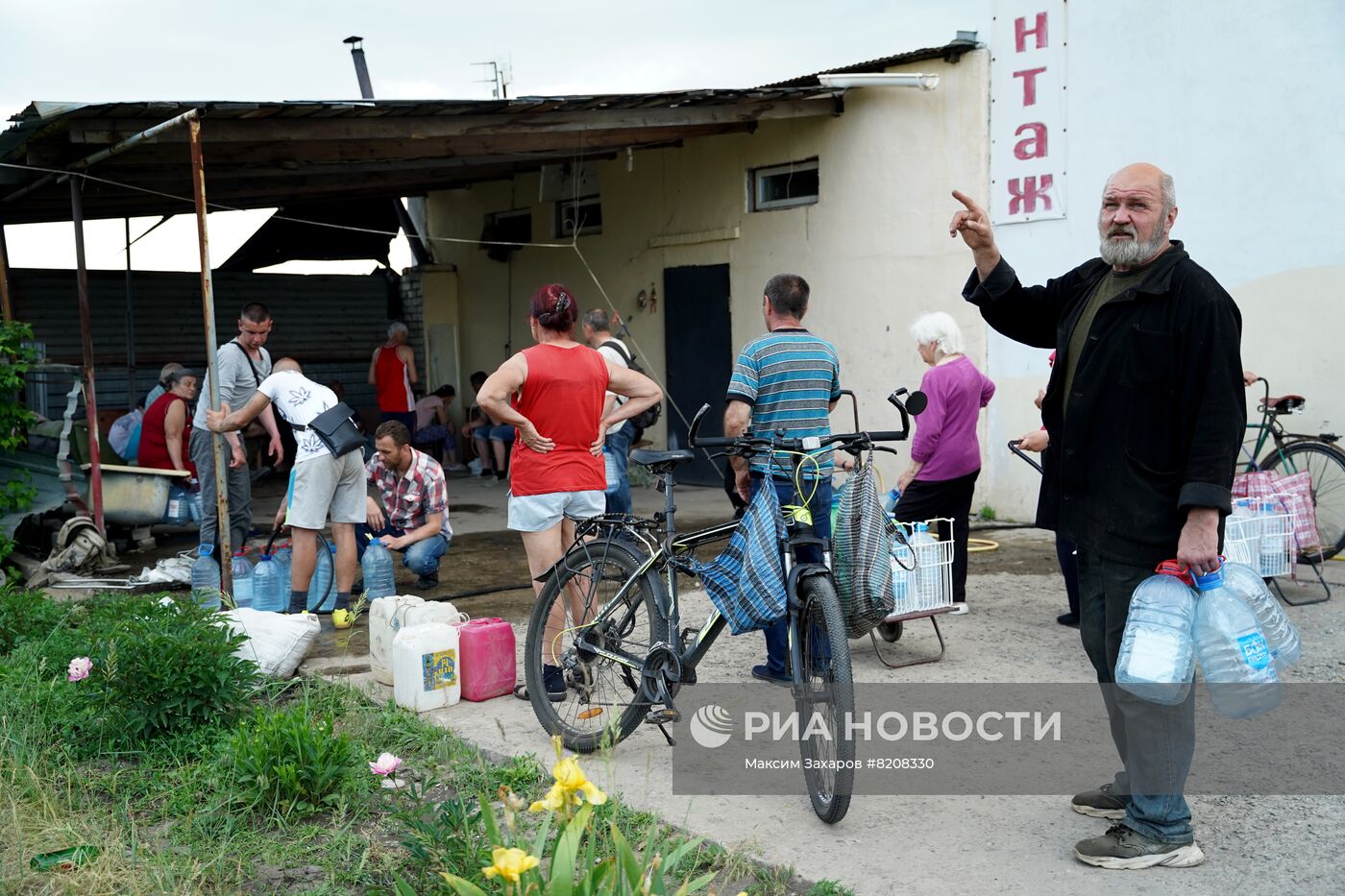 Город Рубежное в ЛНР возвращается к мирной жизни после освобождения