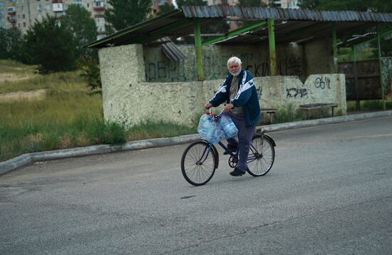 Город Рубежное в ЛНР возвращается к мирной жизни после освобождения