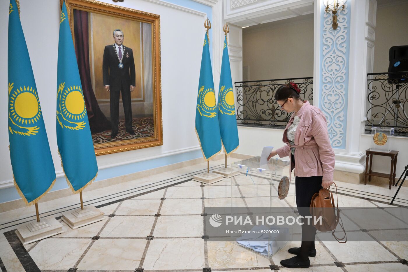 Референдум по поправкам в конституцию Казахстана