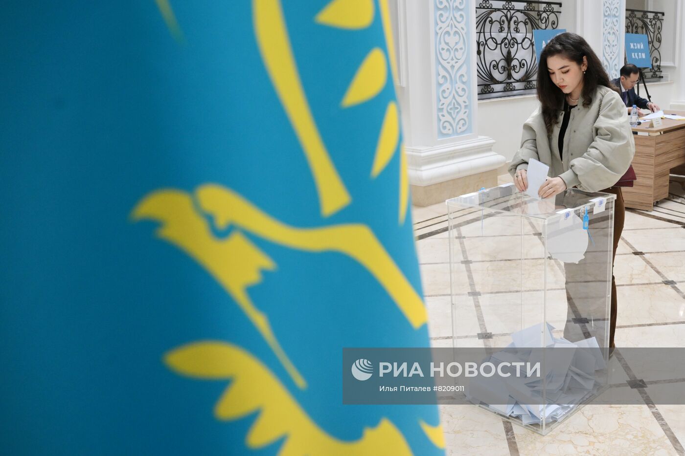 Референдум по поправкам в конституцию Казахстана