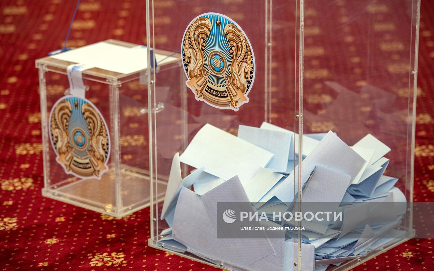 Референдум по поправкам в конституцию Казахстана