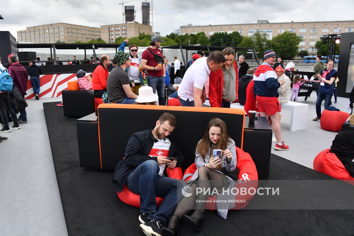 Празднование юбилея ФК "Спартак" на лайнере по Москве-реке