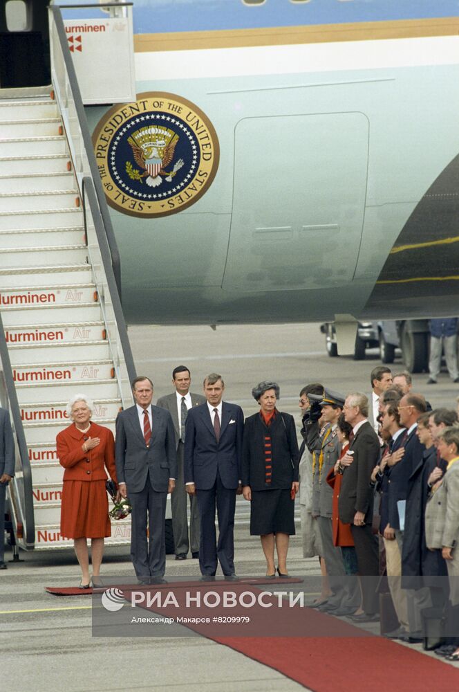 Саммит в Хельсинки 9 сентября 1990 г