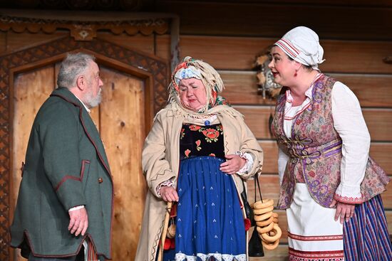 Спектакль "Павлинка" в рамках Дней культуры Белоруссии в России