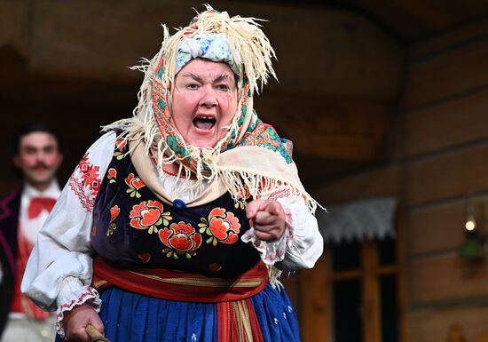 Спектакль "Павлинка" в рамках Дней культуры Белоруссии в России