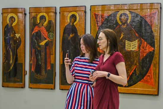 Открытие выставки "Коломенское. 100 шедевров русского искусства. Вне границы времен"