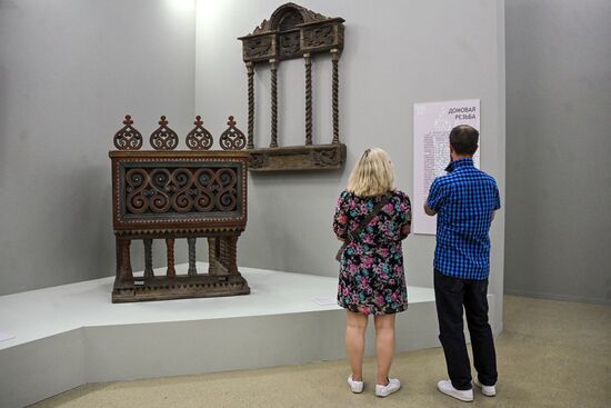 Открытие выставки "Коломенское. 100 шедевров русского искусства. Вне границы времен"